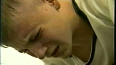 Гей видео наказание молодого парня розгами