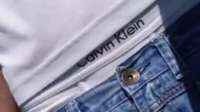 Гей видео с упругой попкой молодого парня