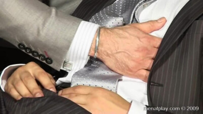 Шеф расслабился, отымев аппетитную задницу нового помощника!