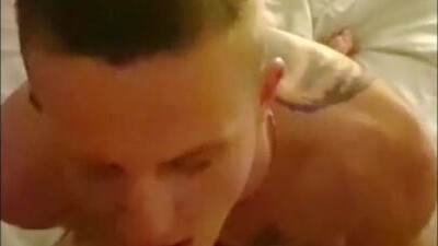 Я развелась с сводным братом за минет, но он продолжил трахать меня и кончать в рот и на лицо